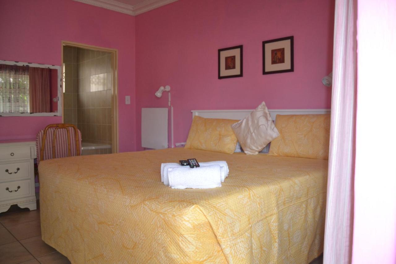 Kamogelo Guest House Pilanesberg Exterior photo